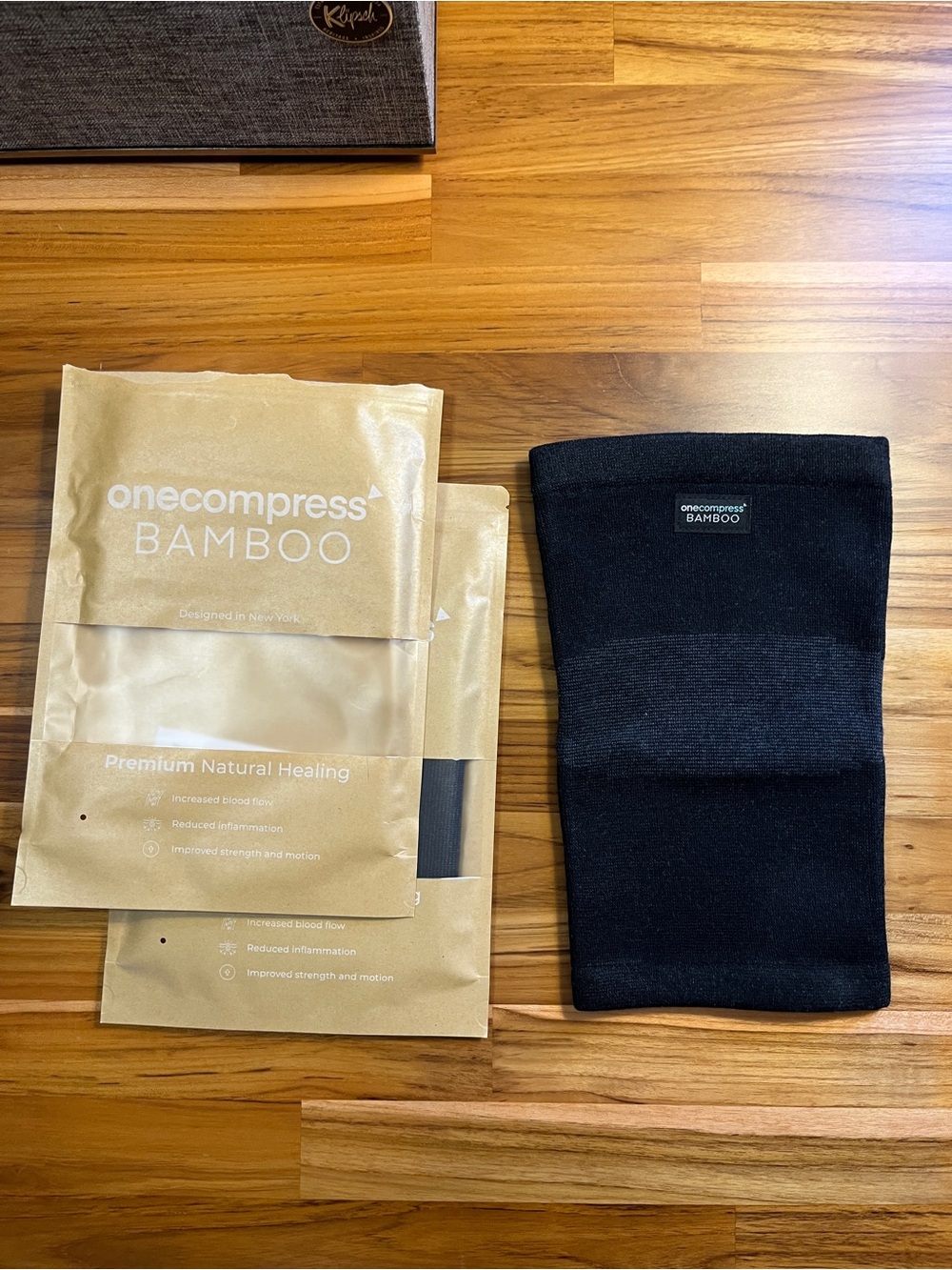 OneCompress Bamboo Compression Knee Sleeves (2), large